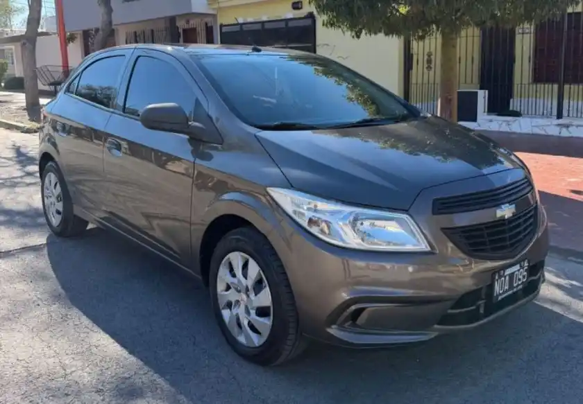 Chevrolet Onix  2014 - foto 3