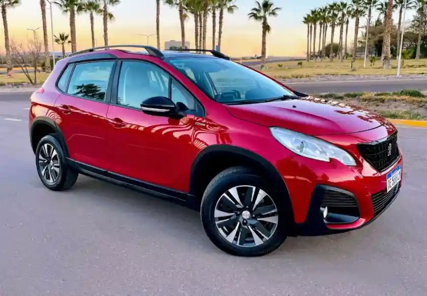Peugeot 2008 2021 - foto 1
