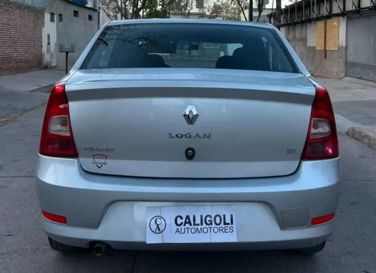 Renault Logan  2012 - foto 5