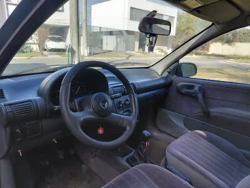 Chevrolet Corsa  1995 - foto 3