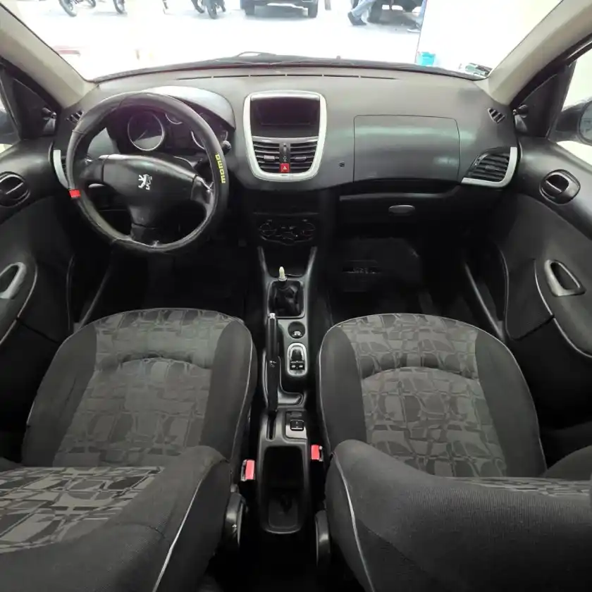 Peugeot 207  2010 - foto 5