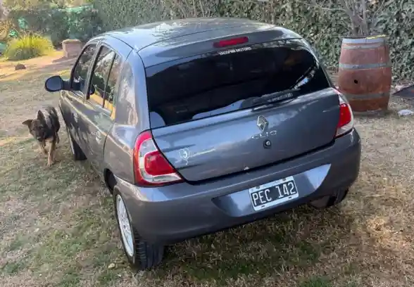 Renault Clio  2015 - foto 4