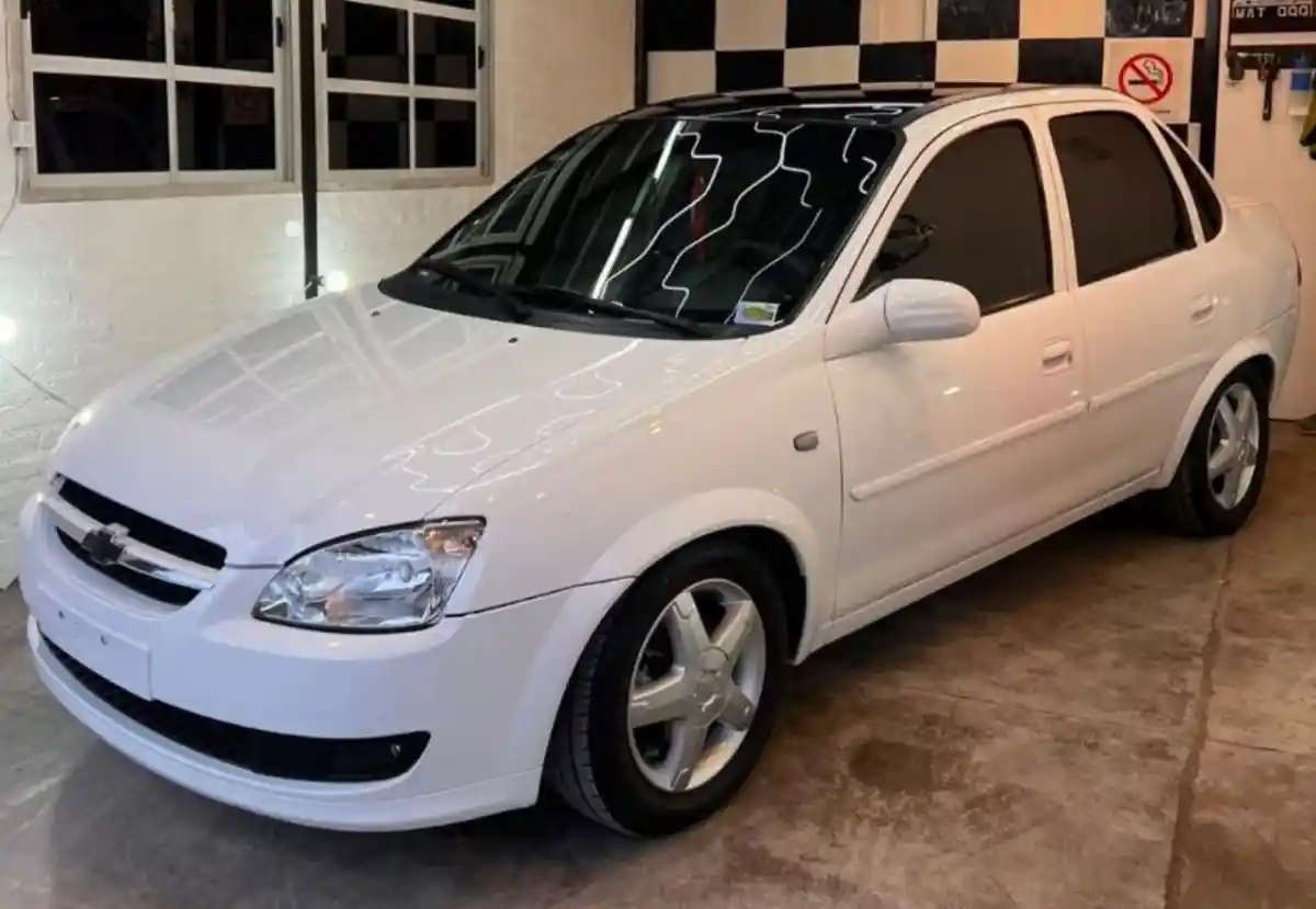 Chevrolet Classic 2013 - foto 1