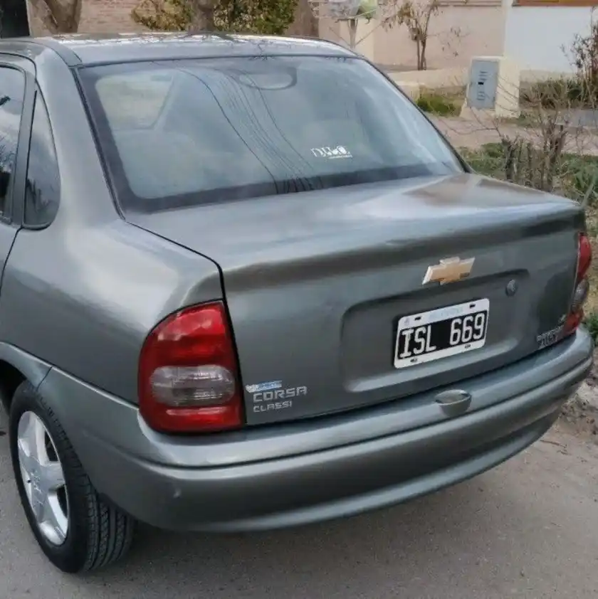 Chevrolet Corsa  2010 - foto 4