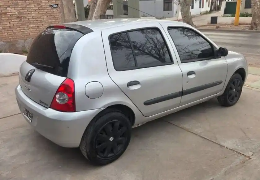 Renault Clio  2012 - foto 5
