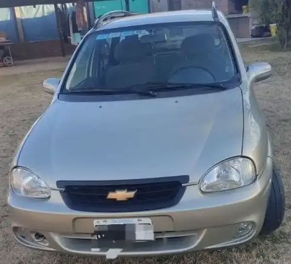 Chevrolet Corsa  2008 - foto 1