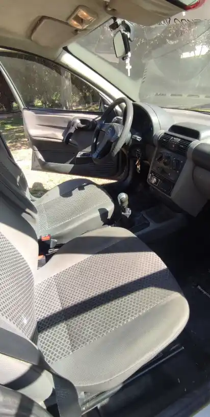 Chevrolet Corsa  2008 - foto 4