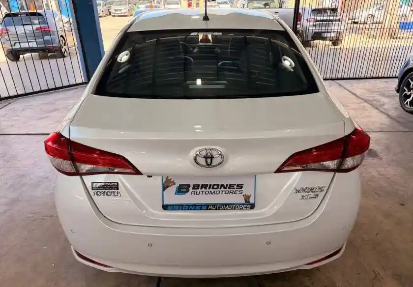 Toyota Yaris  2022 - foto 5