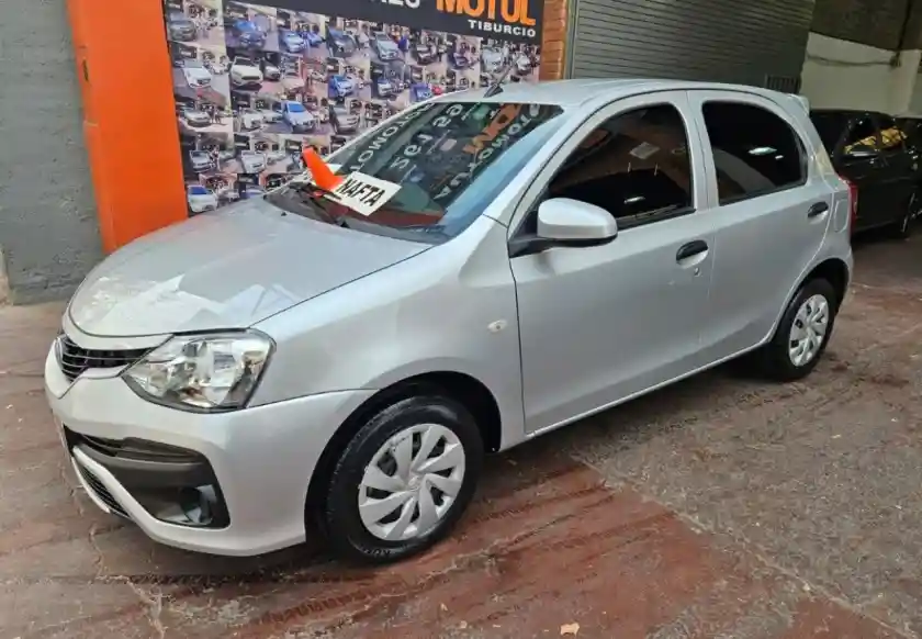 Toyota Etios  2023 - foto 1