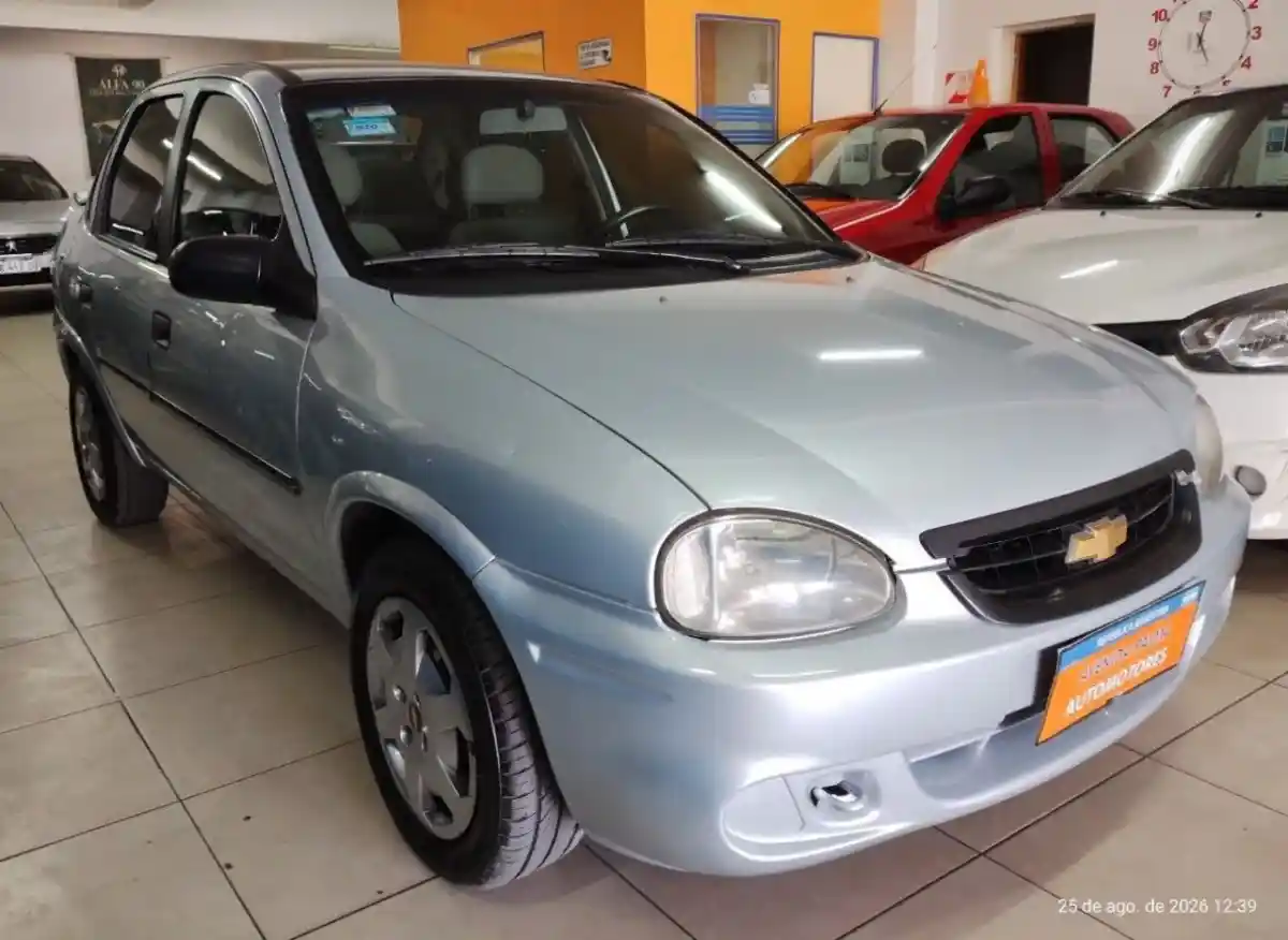 Chevrolet Corsa  2009 - foto 2