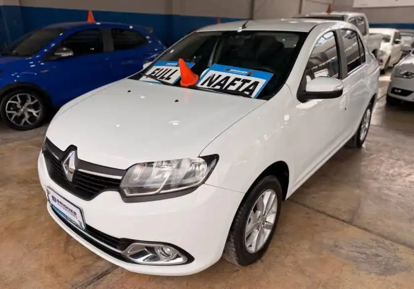 Renault Logan 2018 - foto 1