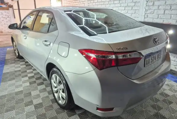 Toyota Corolla  2016 - foto 2