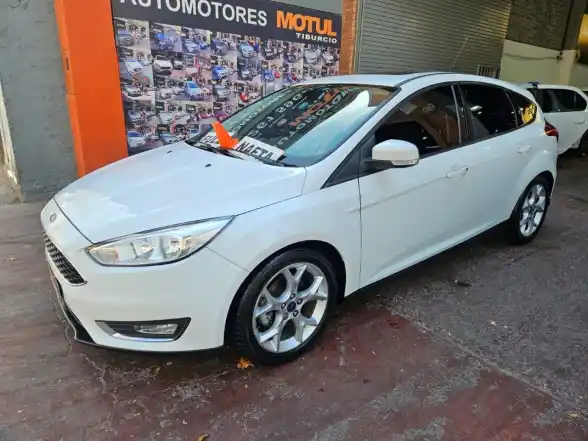 Ford Focus  2015 - foto 1