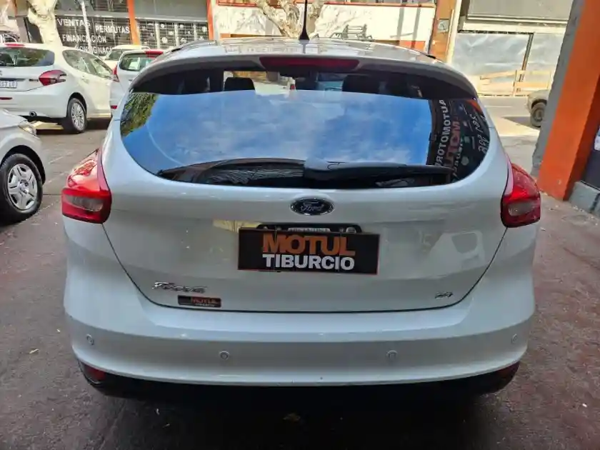 Ford Focus  2015 - foto 4