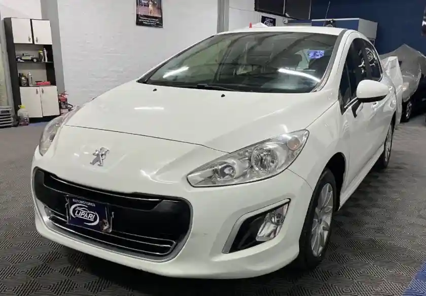 Peugeot 308  2015 - foto 1