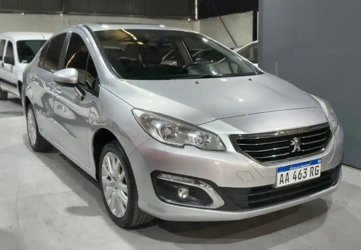 Peugeot 408  2016 - foto 1