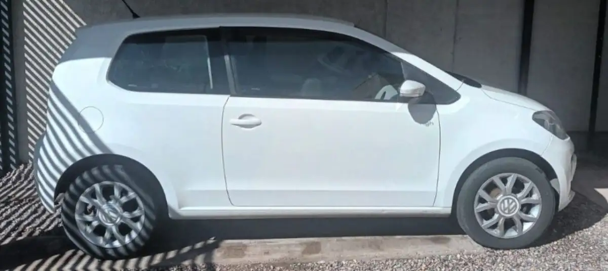 Volkswagen Up  2016 - foto 4