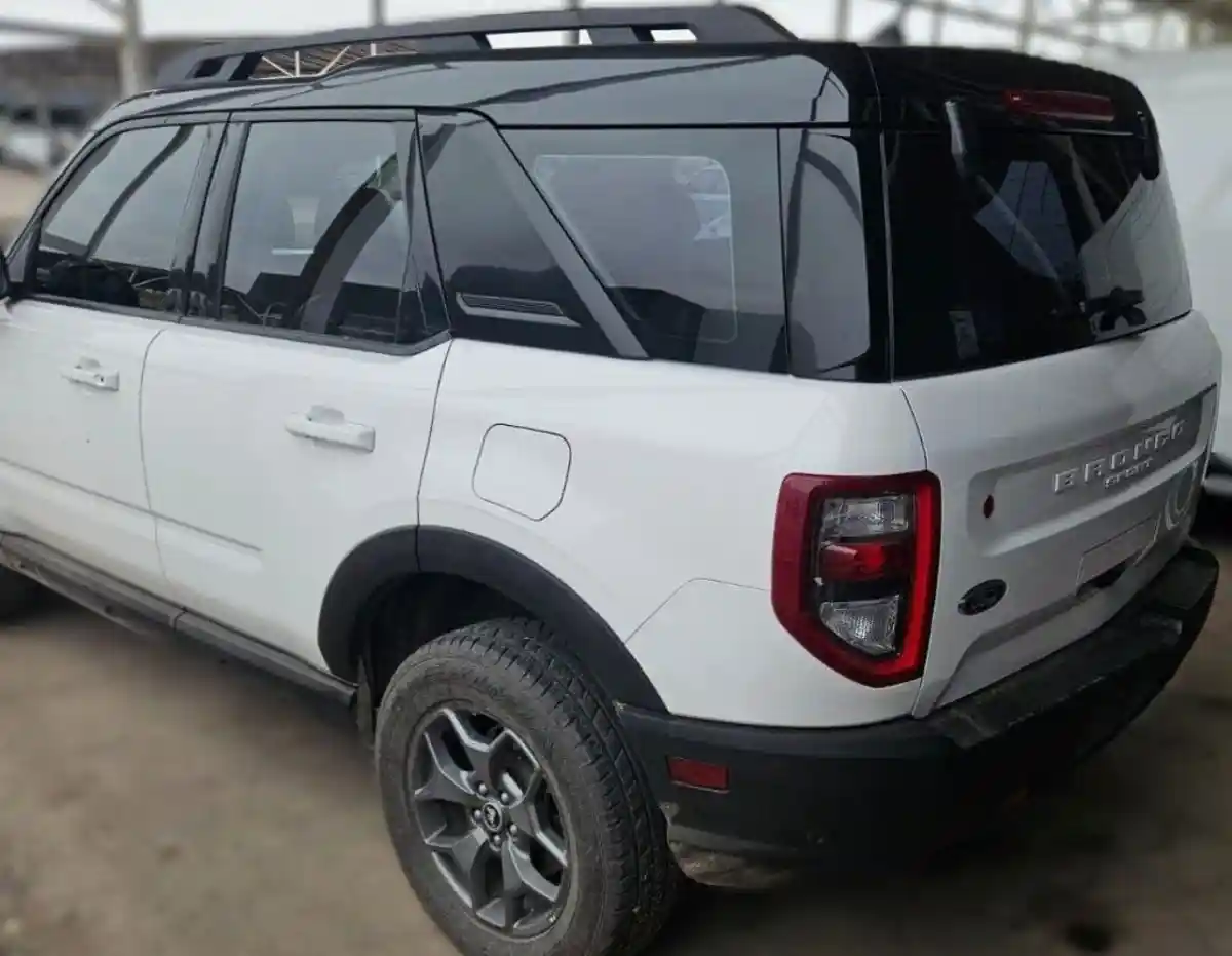 Ford Bronco  2023 - foto 4