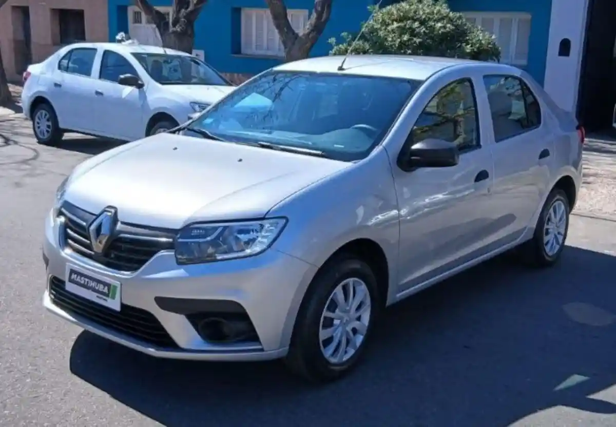 Renault Logan  2025 - foto 1