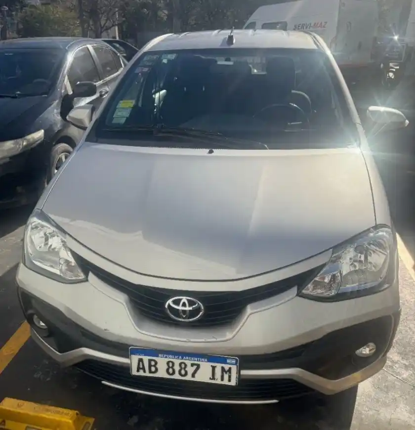 Toyota Etios  2017 - foto 2