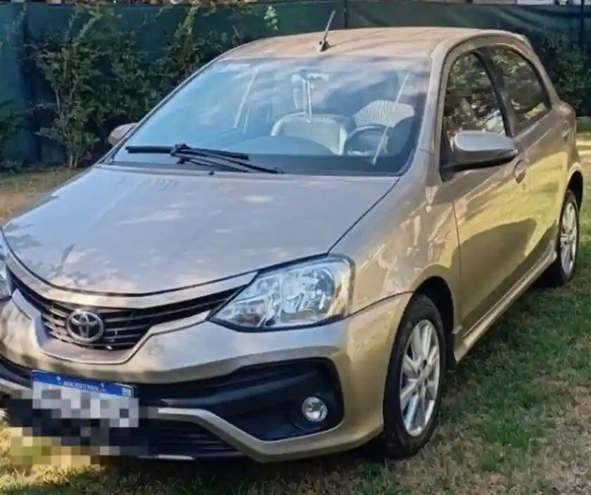 Toyota Etios 2017 - foto 1