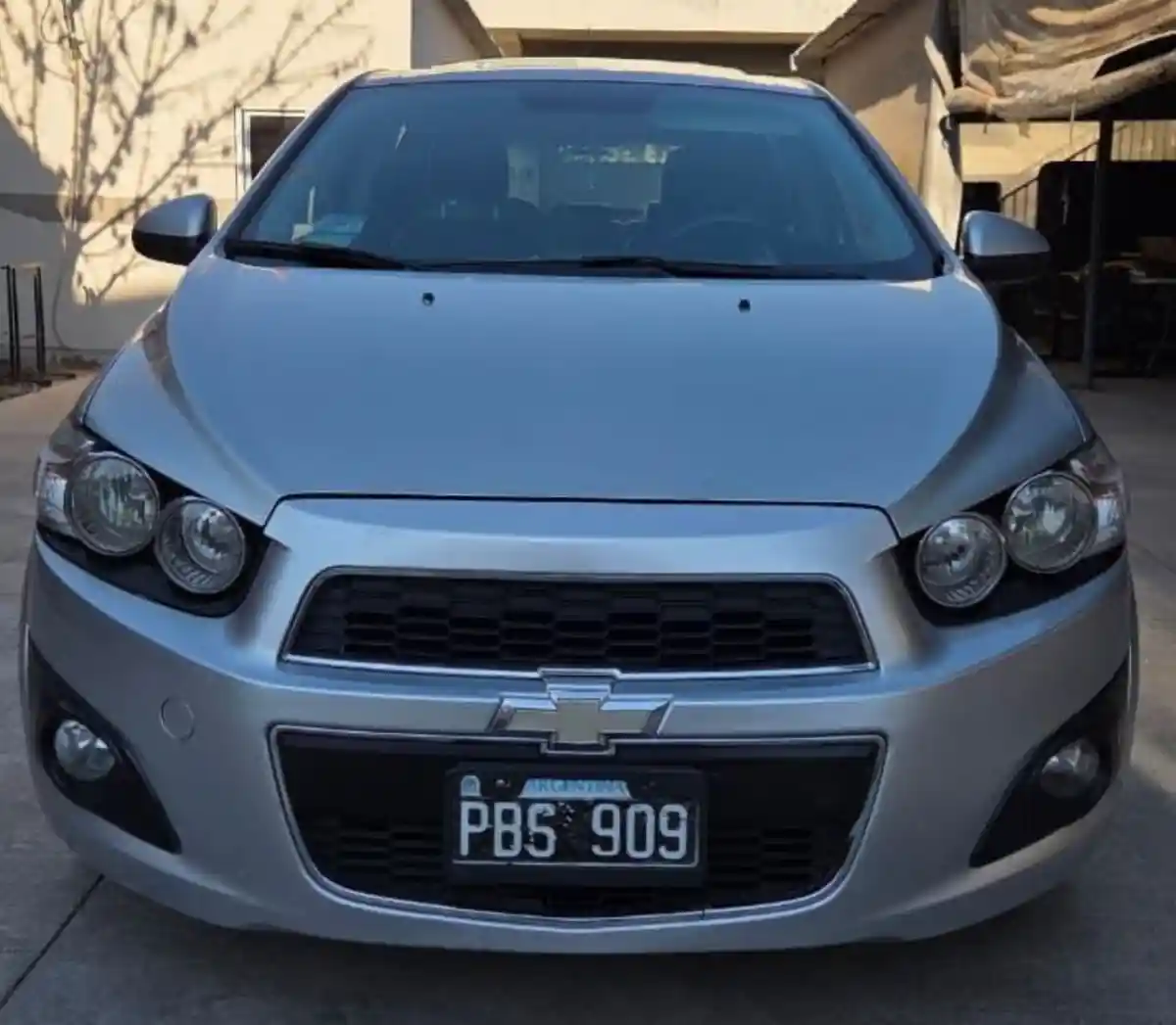 Chevrolet Sonic 2015 - foto 1