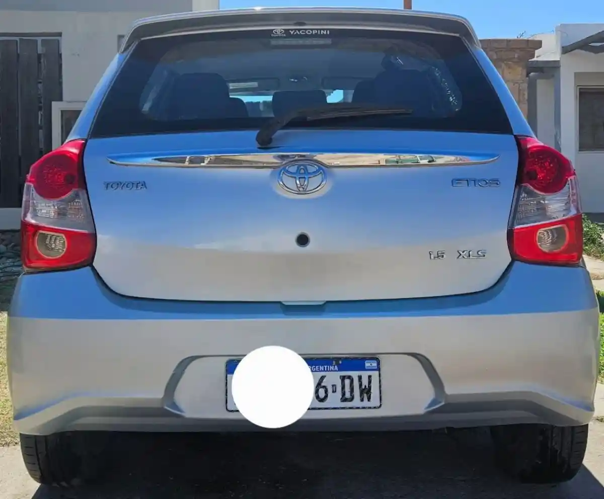 Toyota Etios  2017 - foto 3
