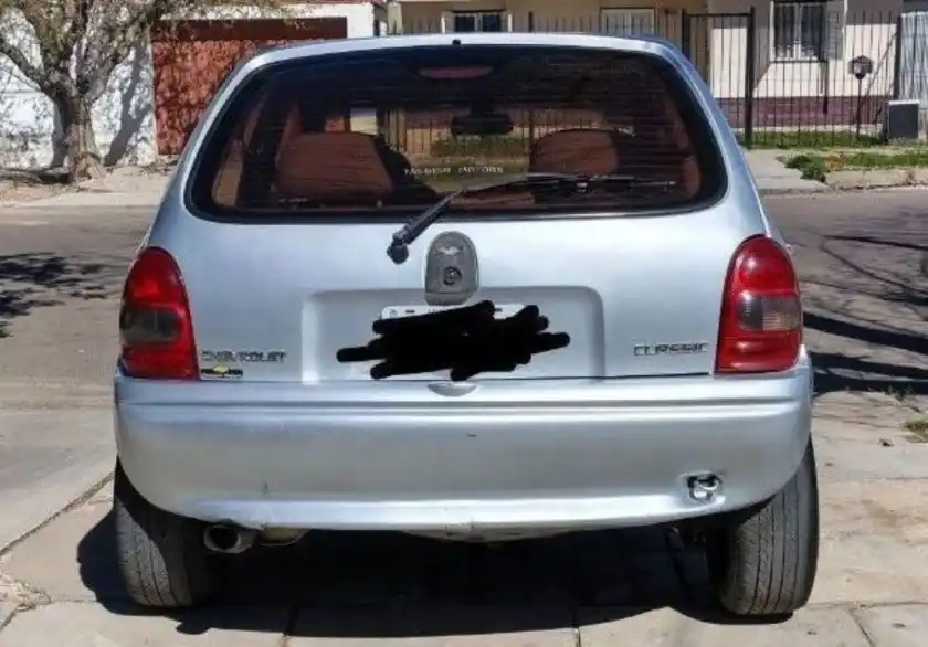 Chevrolet Corsa  2010 - foto 4