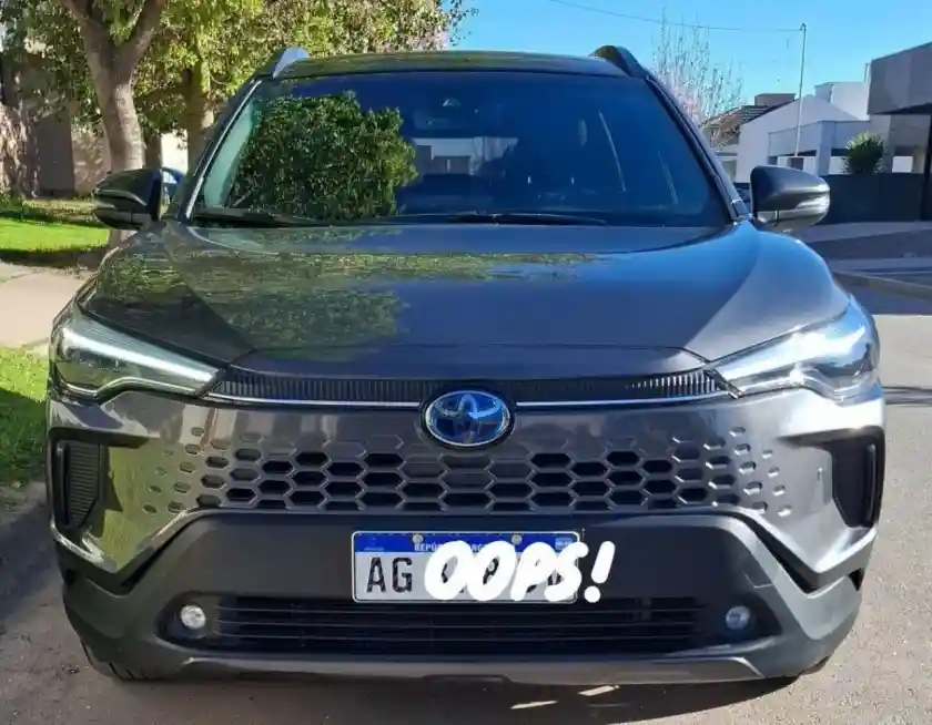 Toyota Corolla Cross  2024 - foto 2