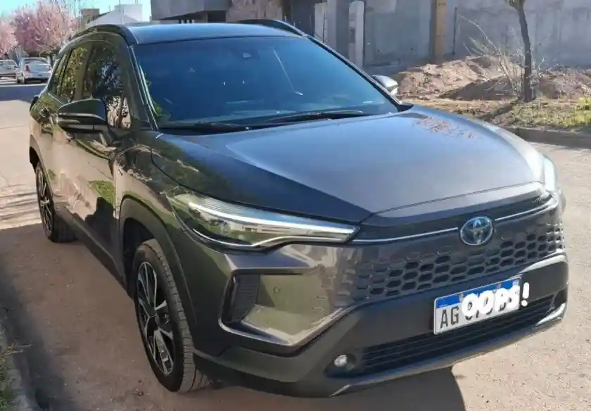 Toyota Corolla Cross  2024 - foto 3