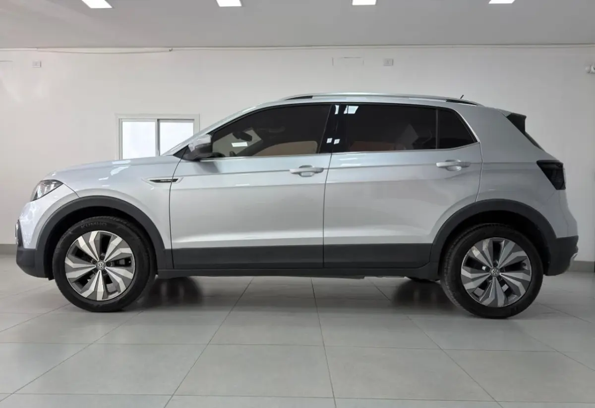 Volkswagen T-Cross  2019 - foto 3