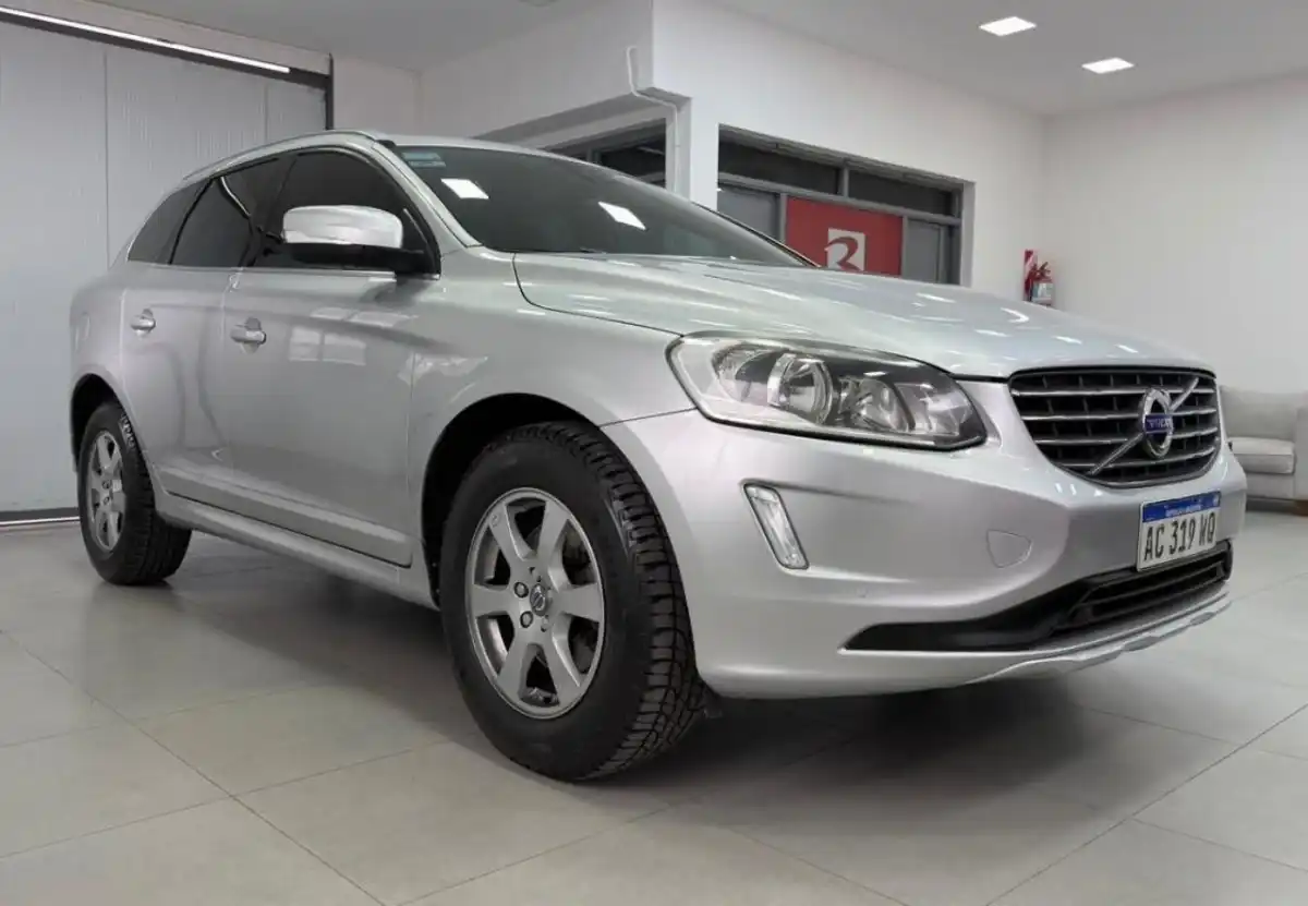 Volvo Xc 60  2018 - foto 2