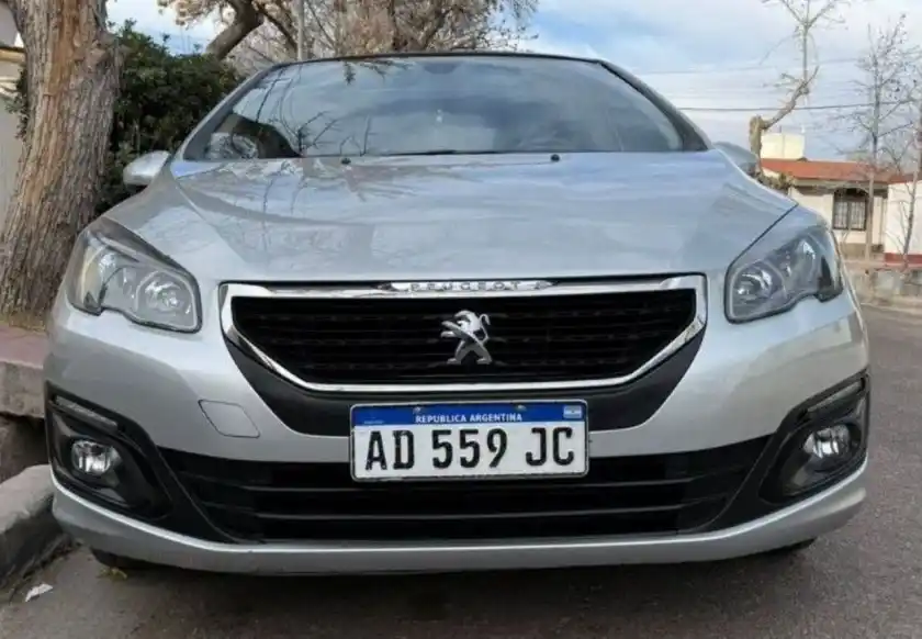 Peugeot 308  2019 - foto 2