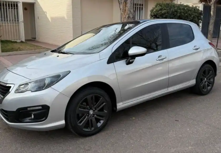Peugeot 308  2019 - foto 3