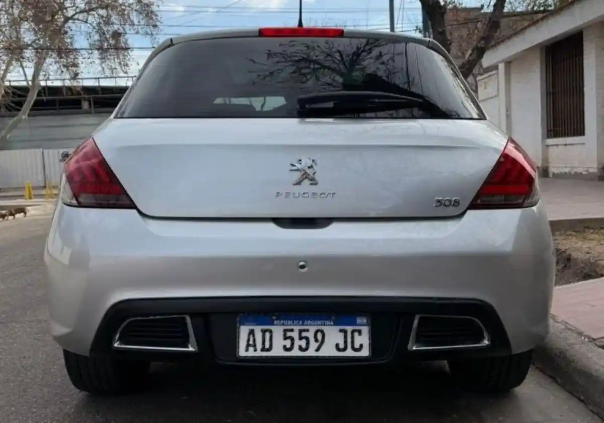 Peugeot 308  2019 - foto 5