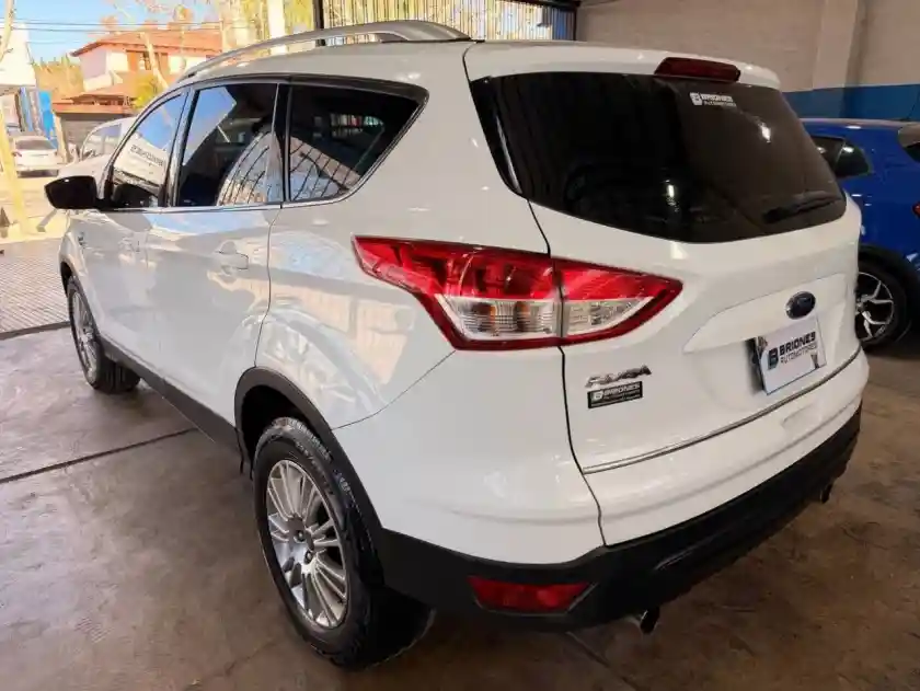 Ford Kuga  2013 - foto 4