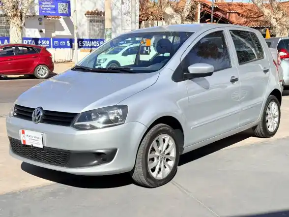 Volkswagen Fox  2014 - foto 1
