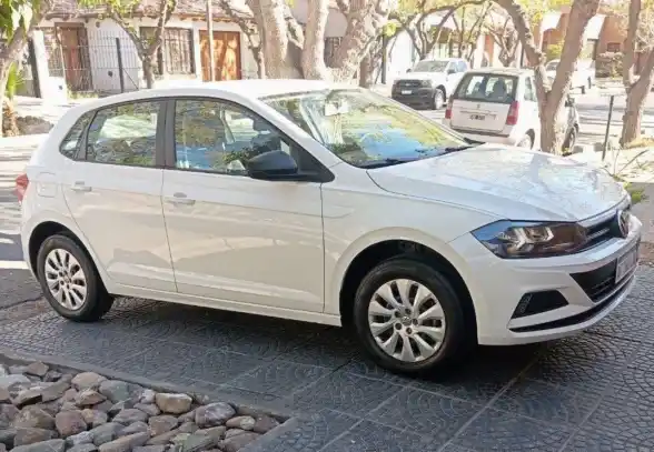 Volkswagen Polo  2023 - foto 3