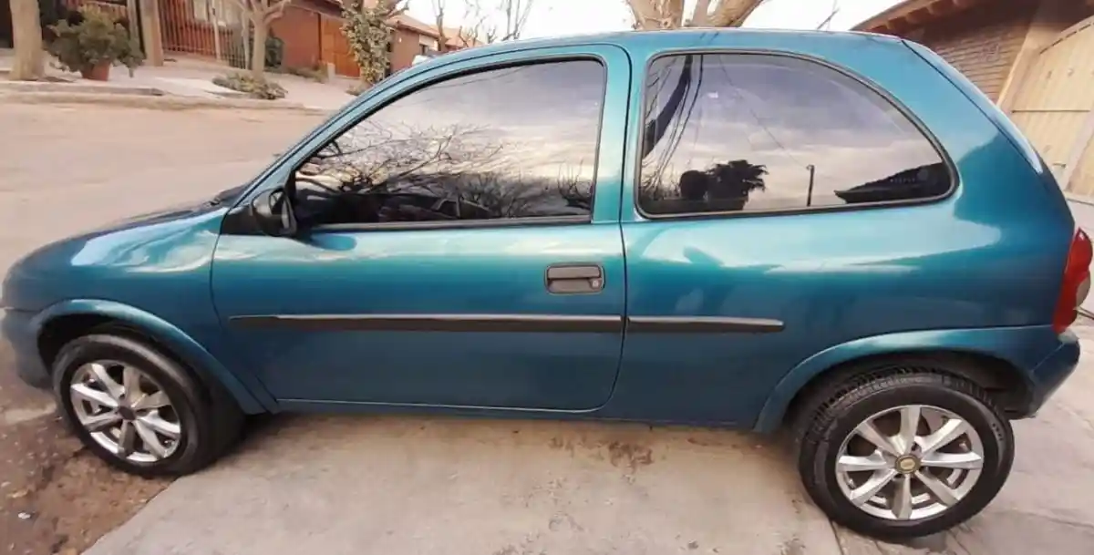 Chevrolet Corsa  2002 - foto 2
