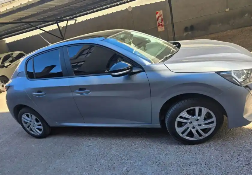 Peugeot 208  2024 - foto 2