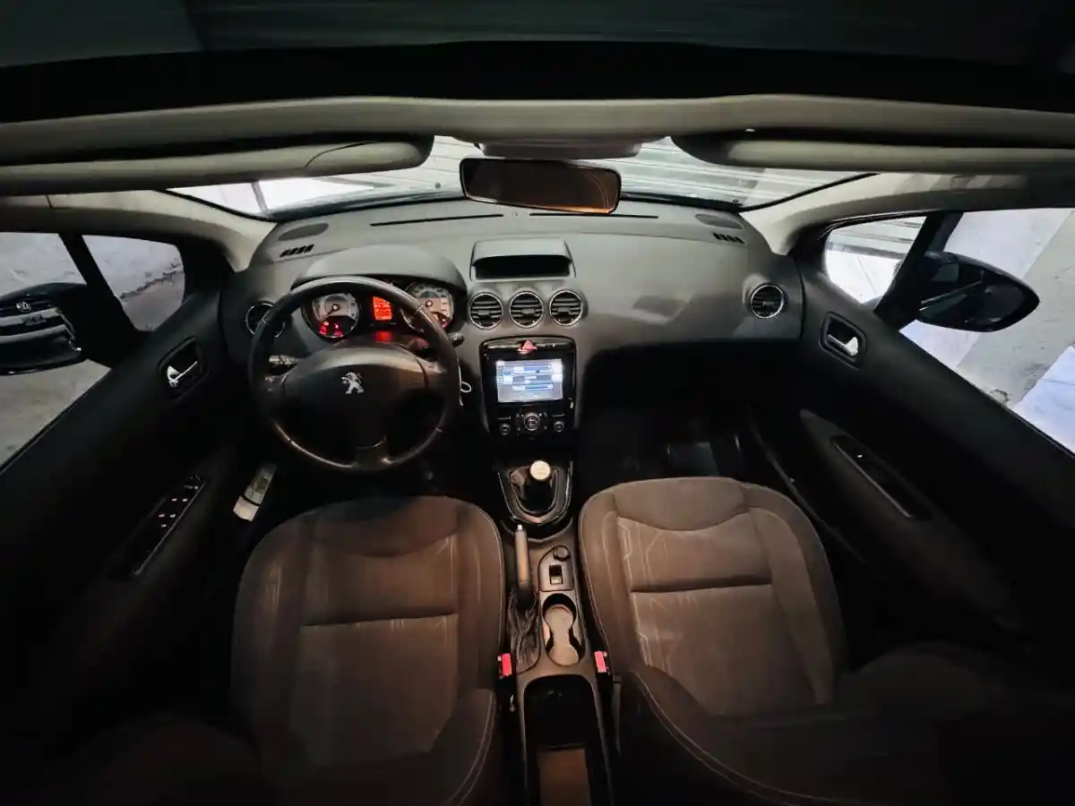 Peugeot 308  2015 - foto 5