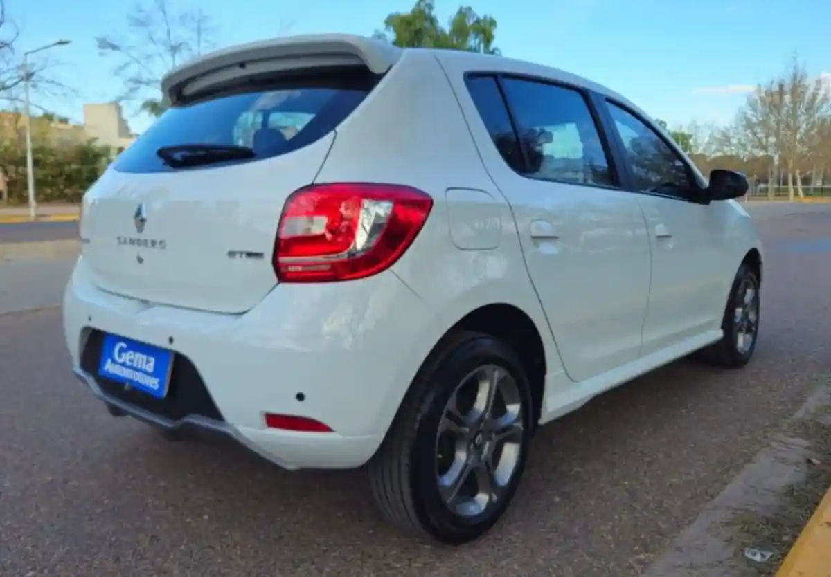 Renault Sandero  2017 - foto 5