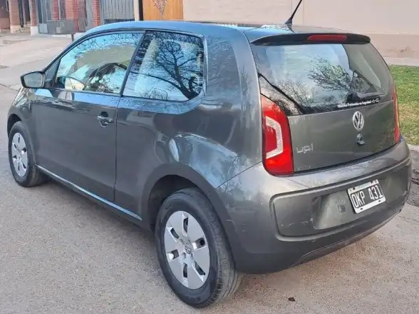 Volkswagen Up  2014 - foto 3