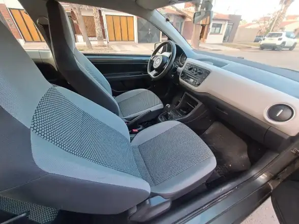 Volkswagen Up  2014 - foto 5