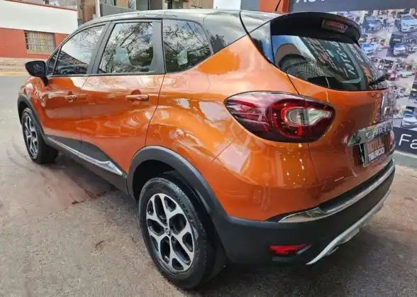 Renault Captur  2018 - foto 3