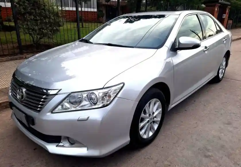 Toyota Camry  2014 - foto 1