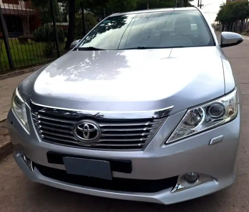Toyota Camry  2014 - foto 2