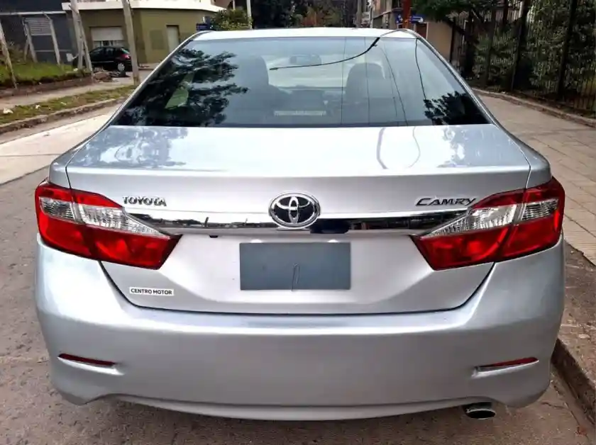 Toyota Camry  2014 - foto 5