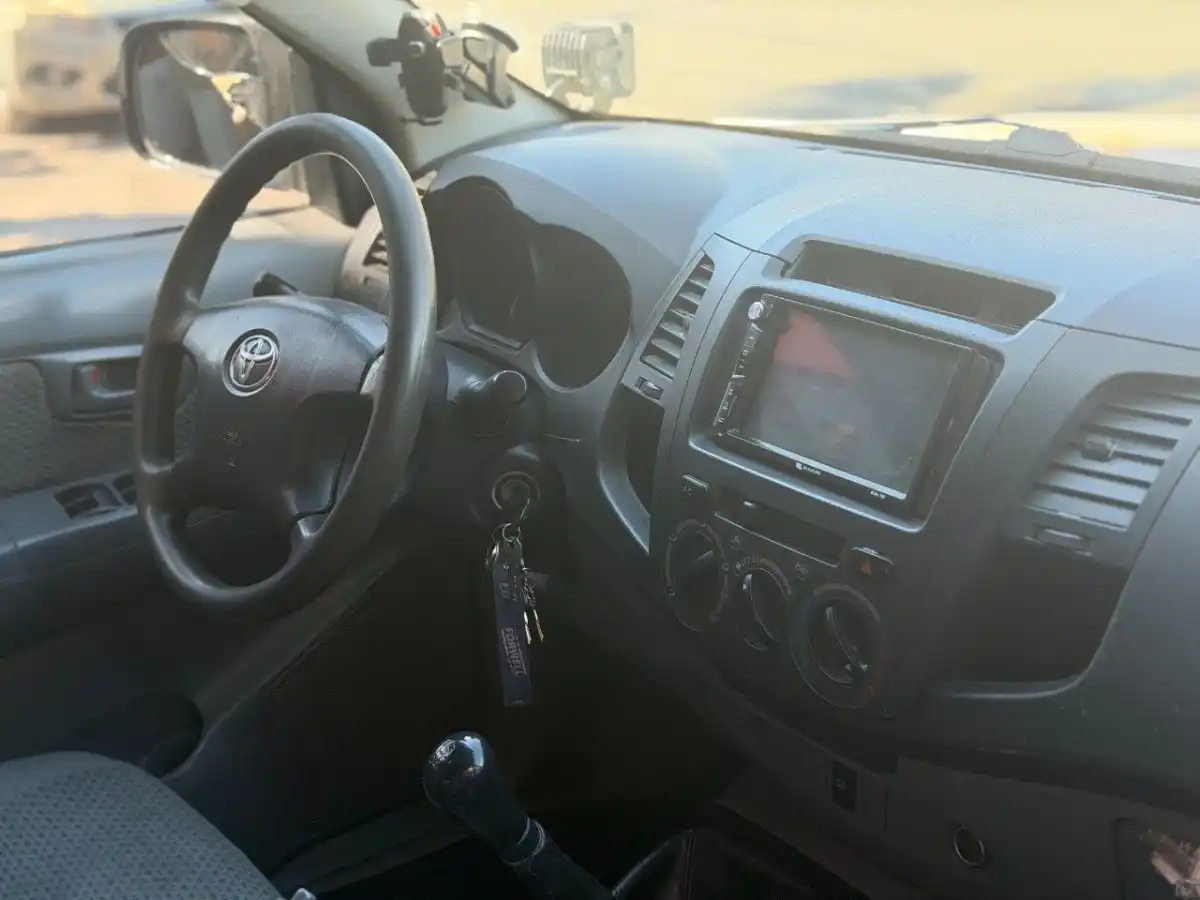 Toyota Hilux Sw4  2011 - foto 5