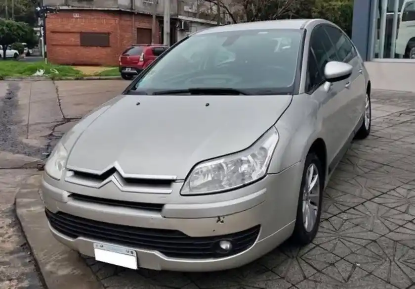 Citroën C4  2013 - foto 1